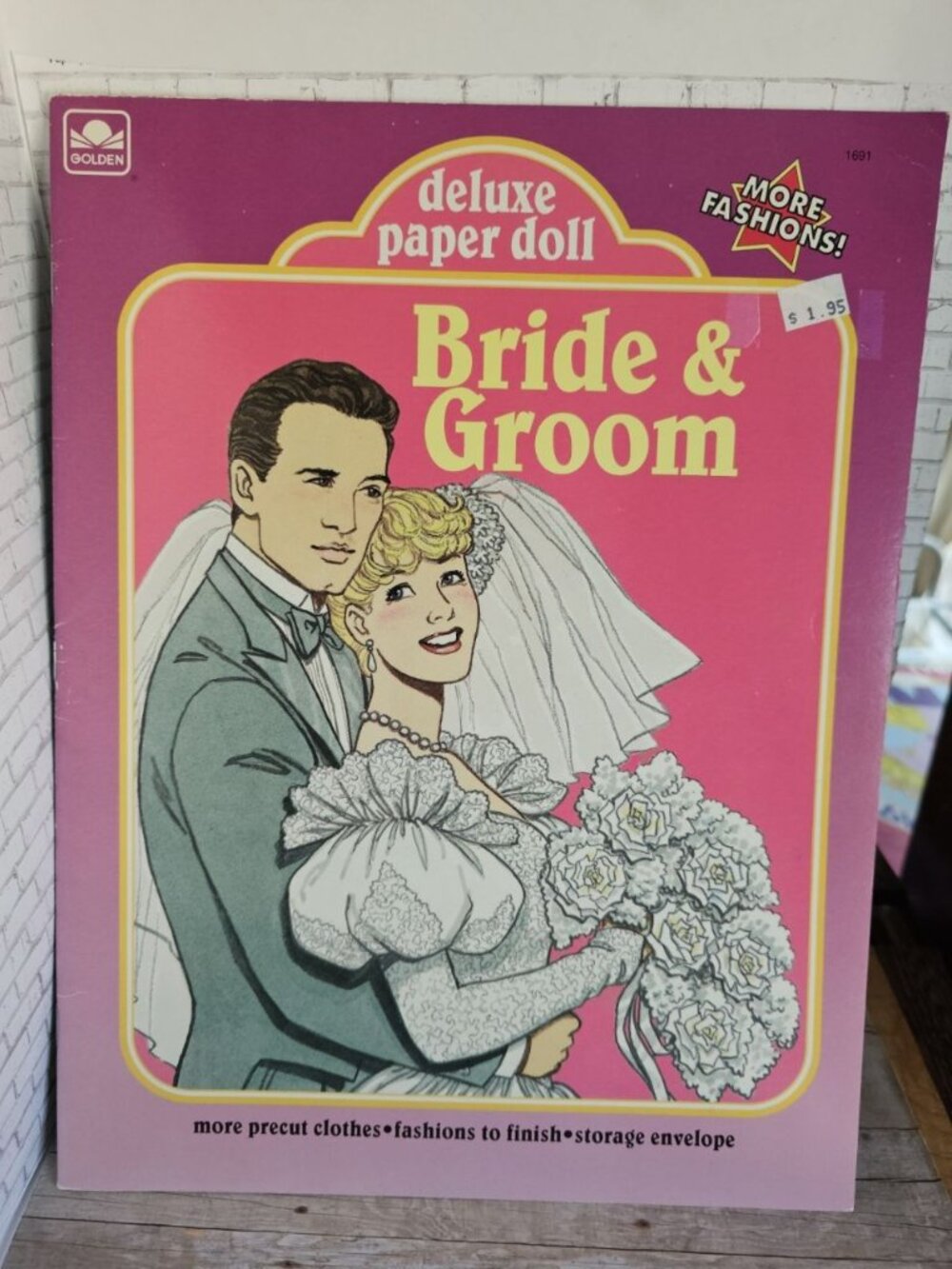 Bride Groom Deluxe Paper Doll Golden Book 1990 Complete Wedding Fashion